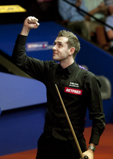 拜仁防线的 拜仁防线的